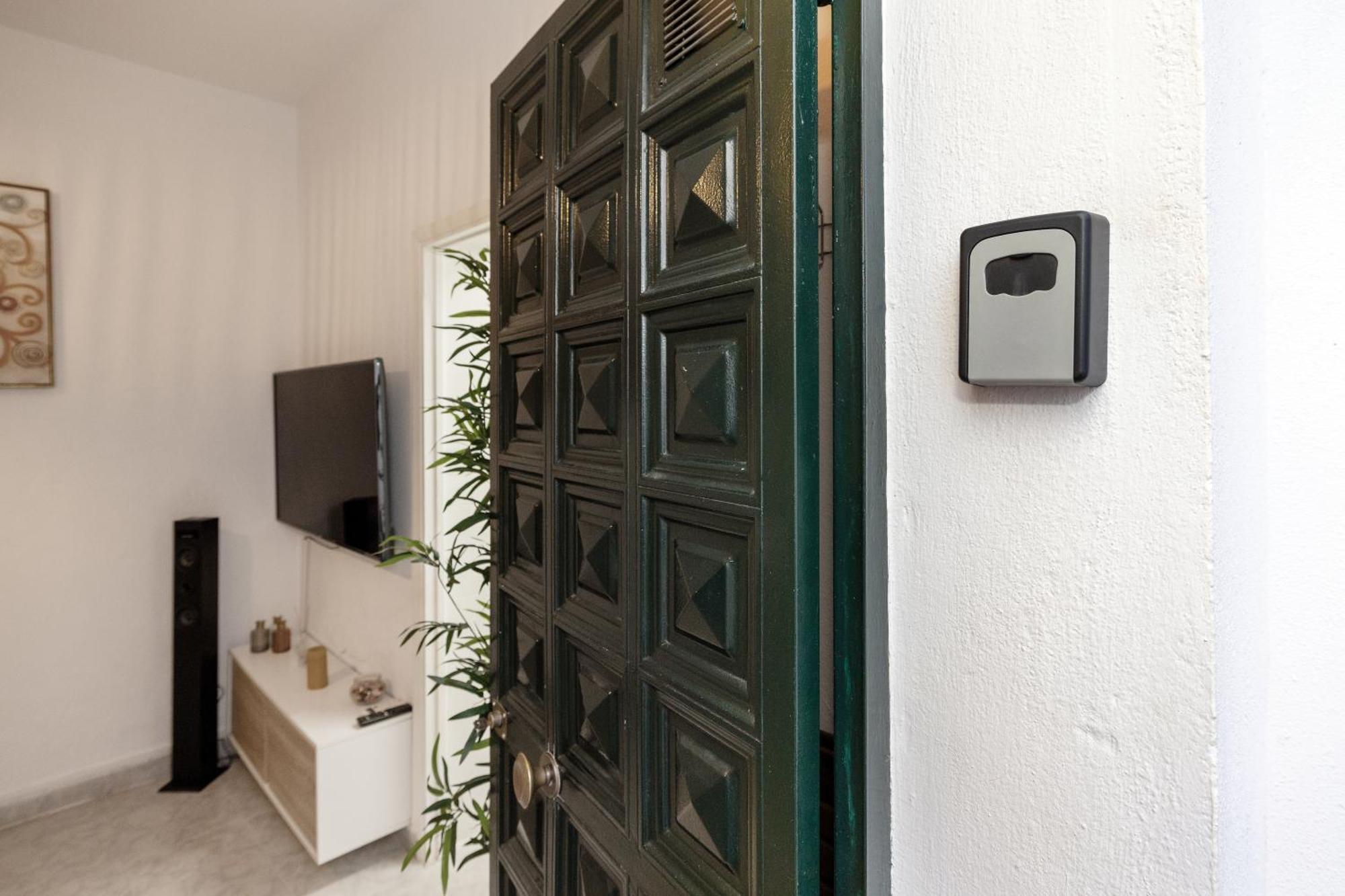 Apartamentos Trianasol Sevilla Kültér fotó
