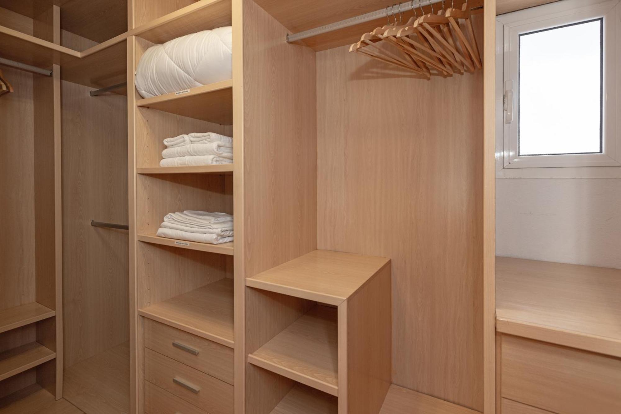 Apartamentos Trianasol Sevilla Kültér fotó
