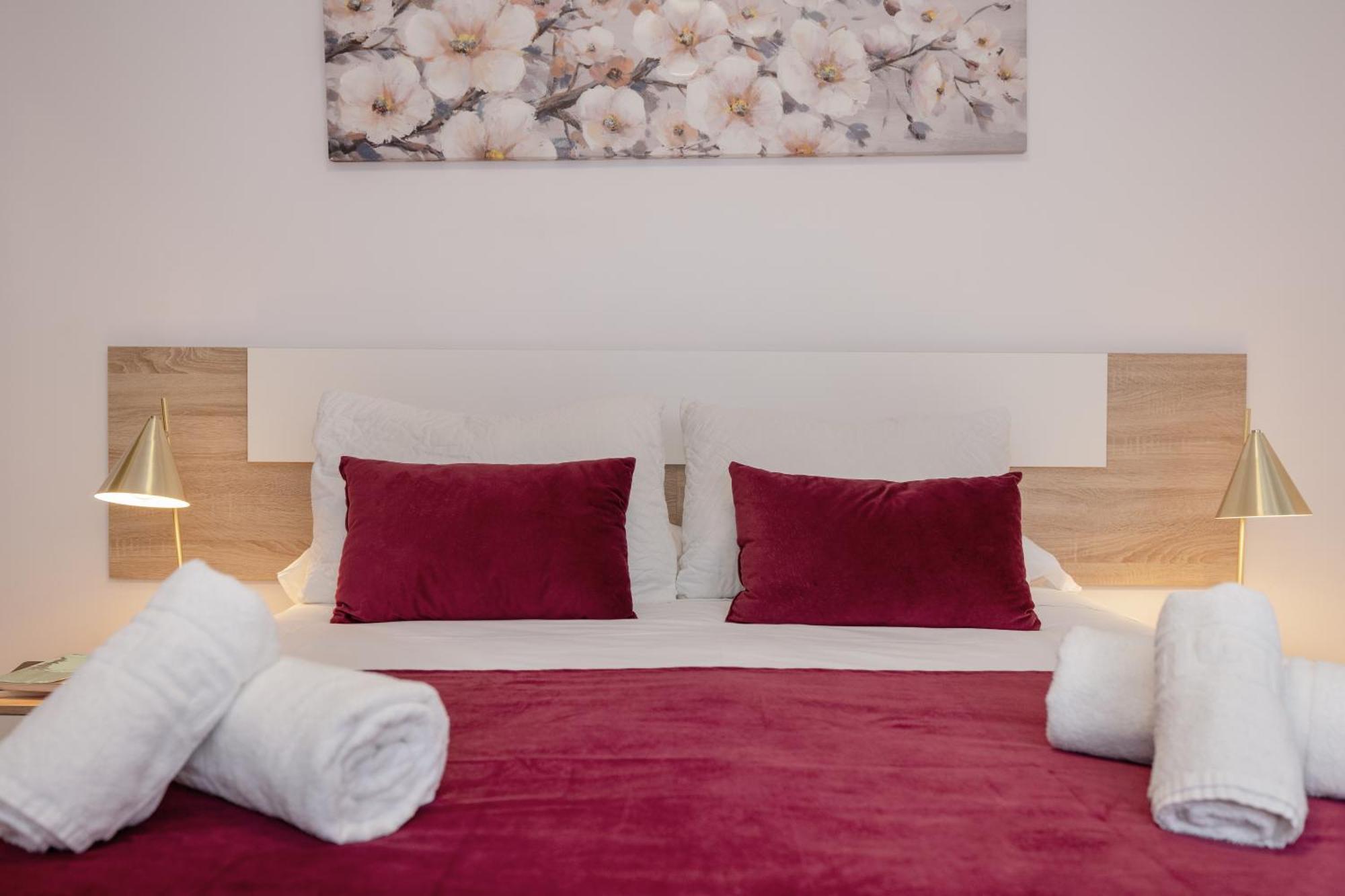 Apartamentos Trianasol Sevilla Kültér fotó