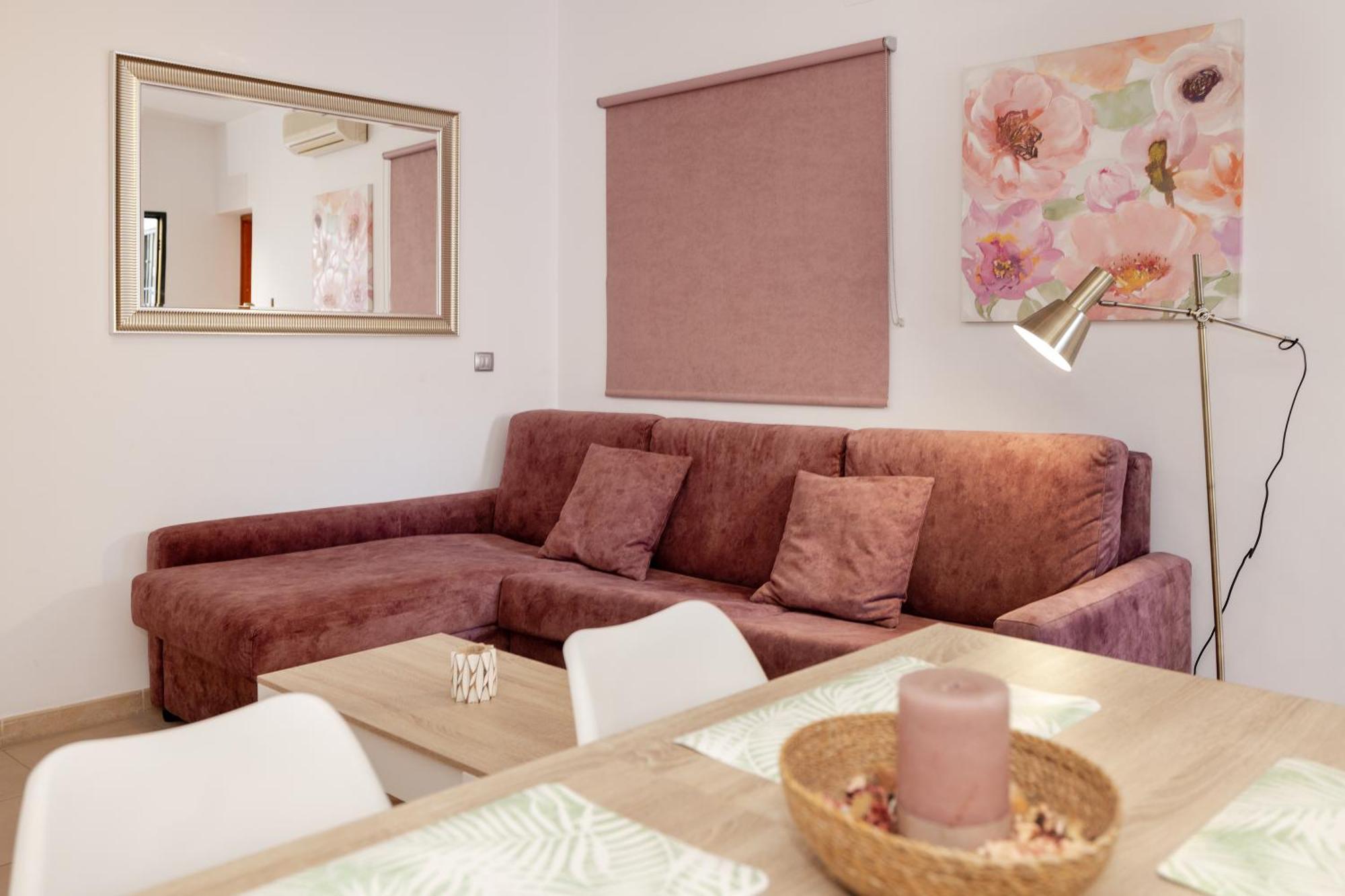 Apartamentos Trianasol Sevilla Kültér fotó
